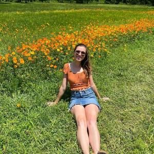 Meet your Posher, Ava